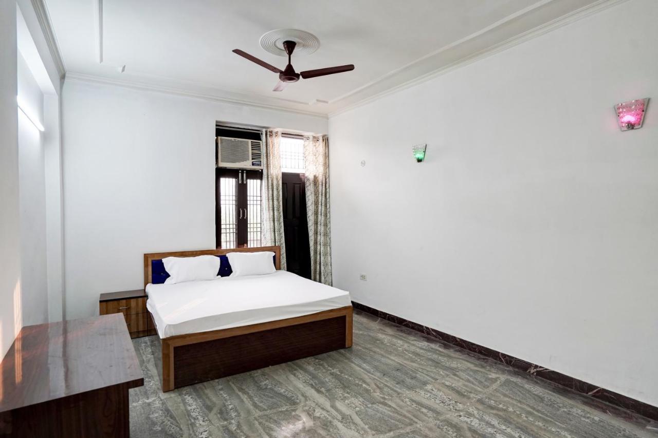 Hotel O Radisson Red Hotel & Restaurant Ghaziabad Buitenkant foto